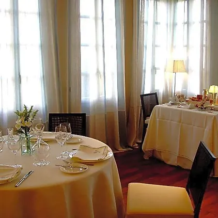 Arcea Palacio De Nieves 酒店 兰格雷奥